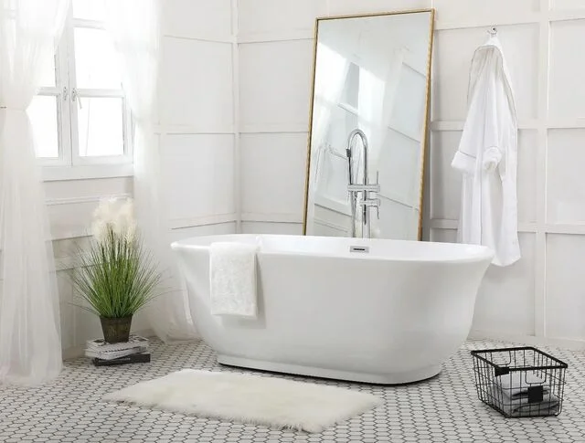 Bathtub dengan Cermin