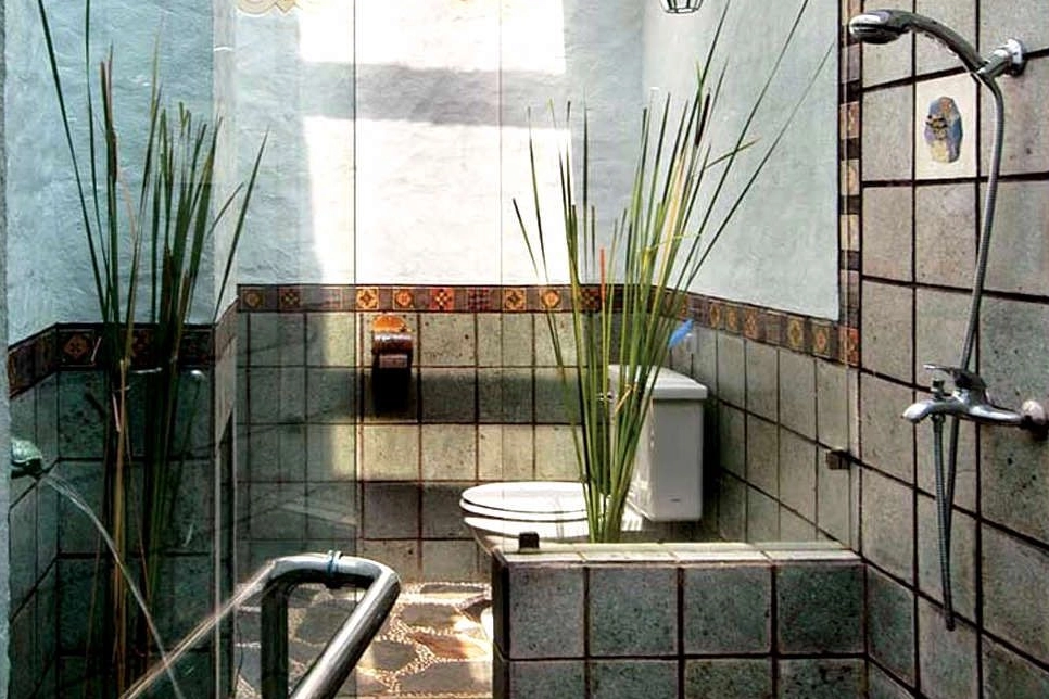 Kamar Mandi Batu Alam Minimalis